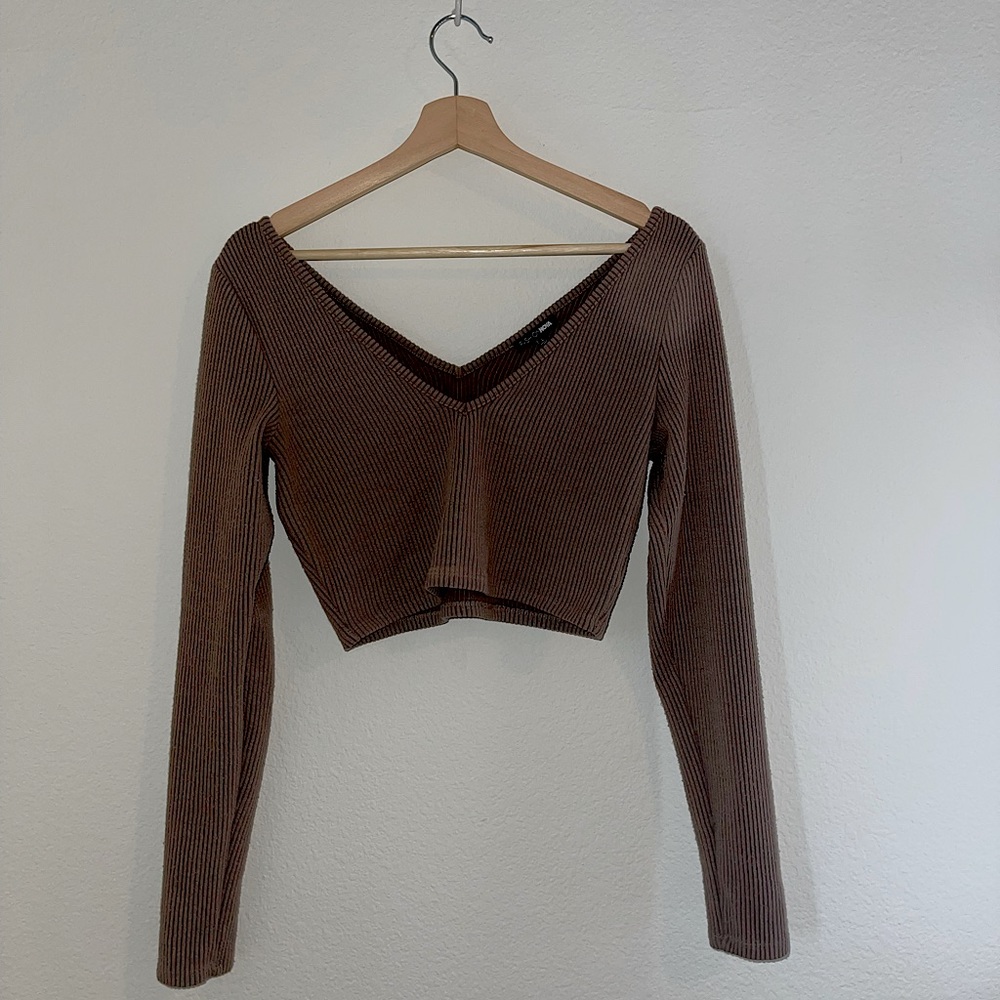 L Fashion Nova Crop Top